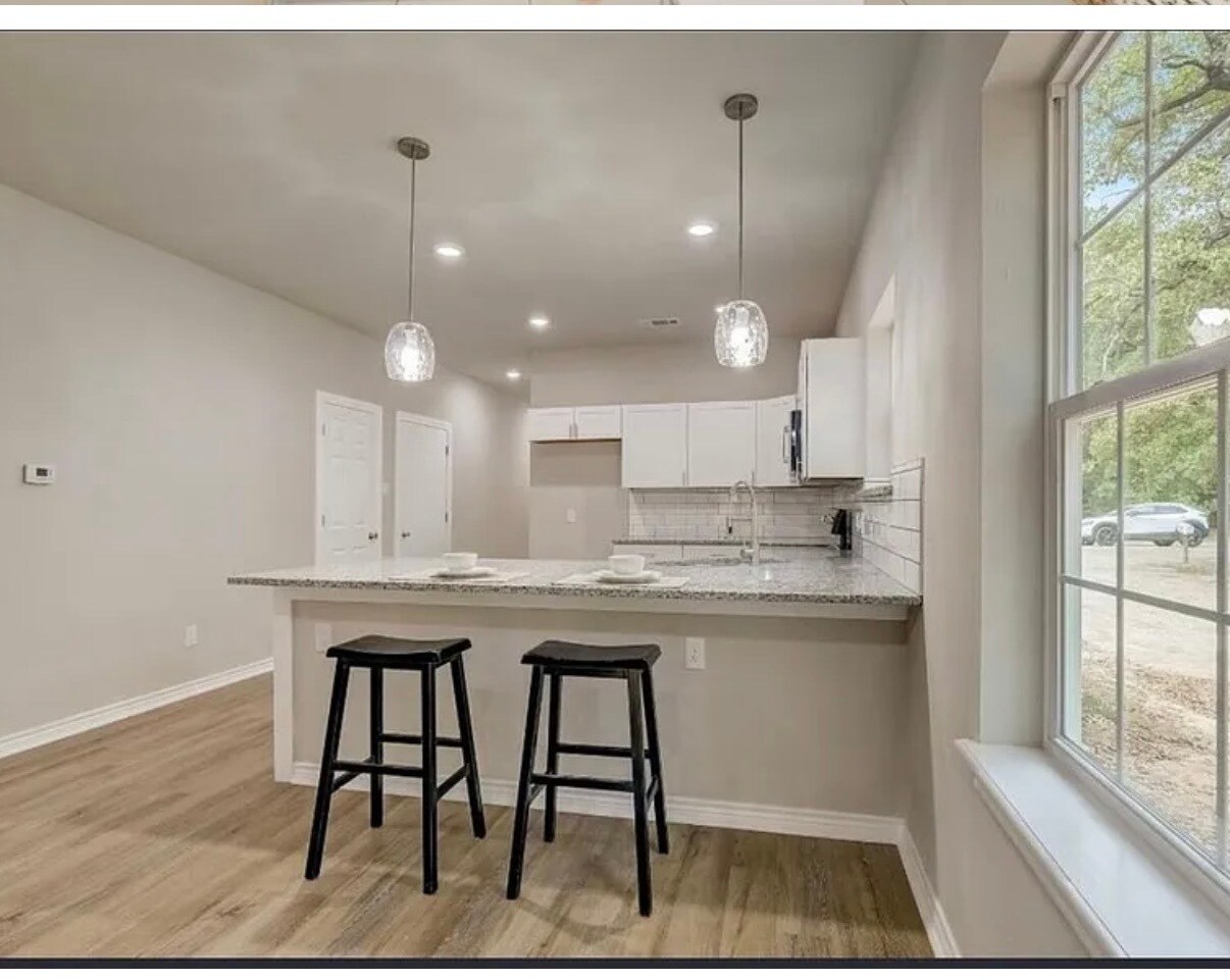 Building Photo - 139 Arapaho Trl