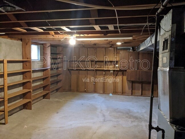 Building Photo - 3207 NE 48th Terrace