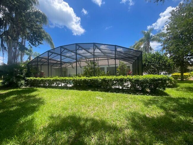 Building Photo - Bella Lago-Pool Home-1441 Beacon Dr Kissim...