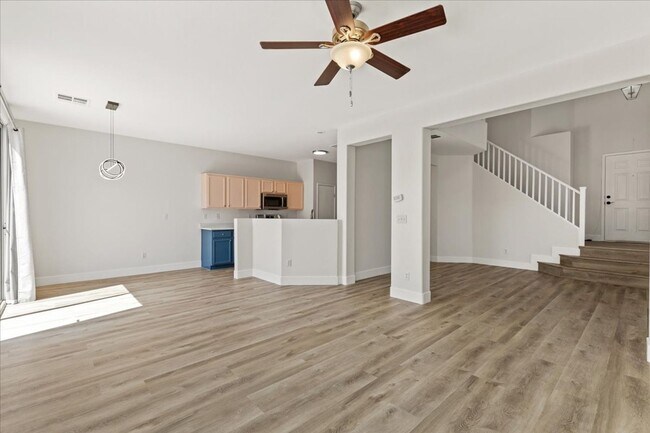 Building Photo - Fabulous Highly Upgraded Home!