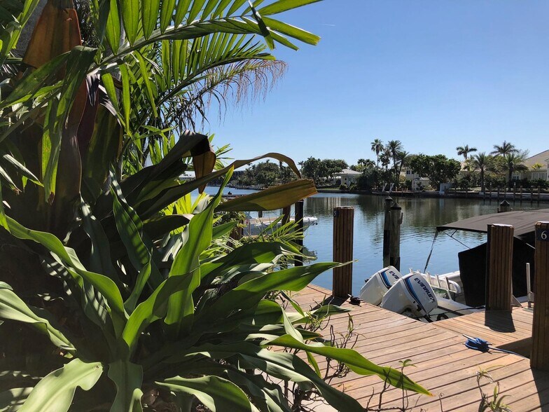 Building Photo - 1604 S Ocean Ln