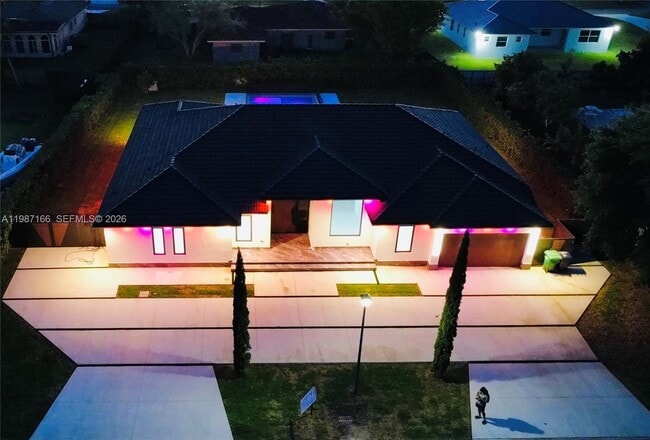 Building Photo - 19880 SW 134th Ave