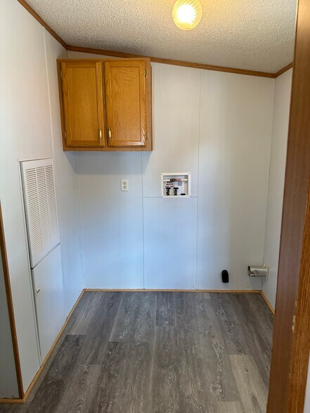 Building Photo - 115 McFalls Dr