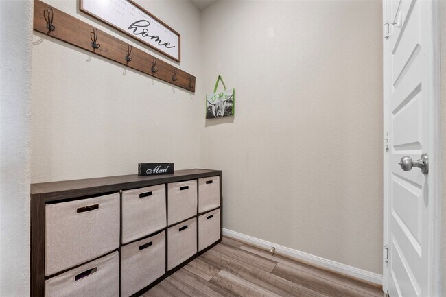 Building Photo - 13010 Red Blossom Cir