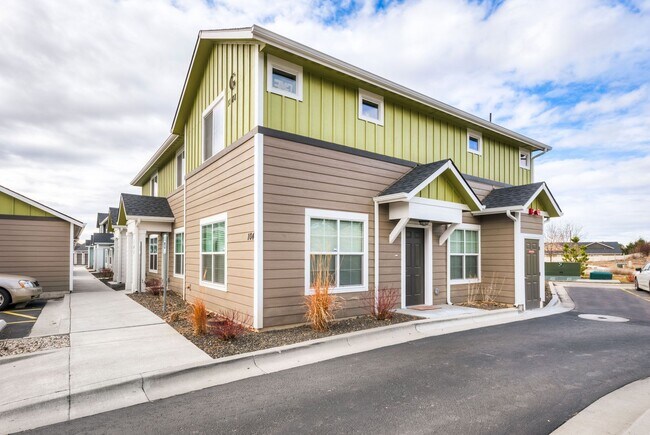Building Photo - Westborough Apartments