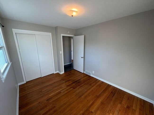 Building Photo - 8721 Seward St