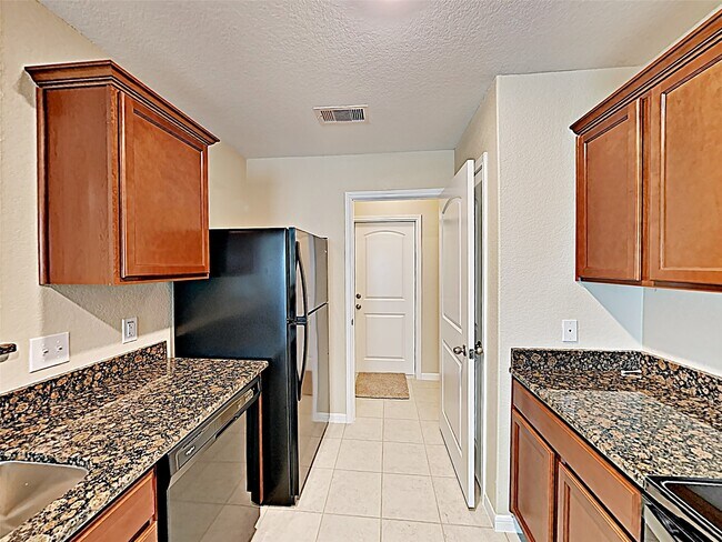 Building Photo - 725 Totem Trail Dr
