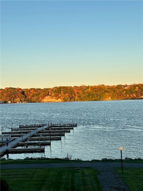 Building Photo - 265 Bay Village Dr