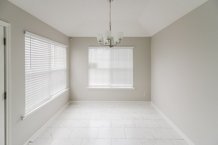 Building Photo - 1420 Marhill Cove