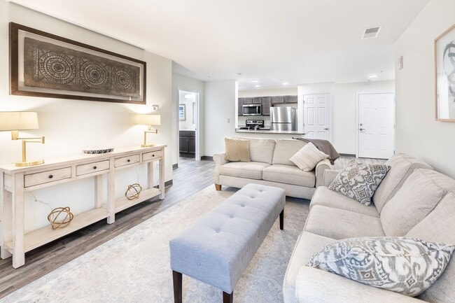 Building Photo - Anagnost Upper Valley, LLC/Altaria Apts