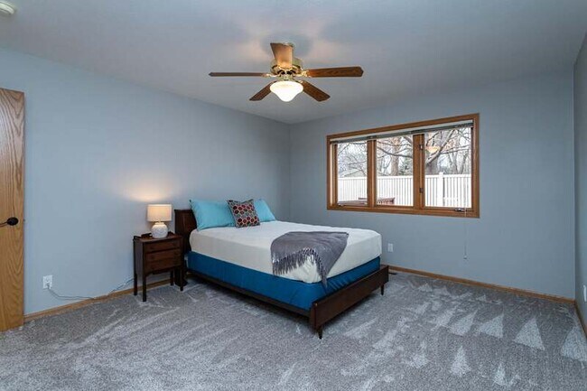 Building Photo - 3309 Polaris Dr