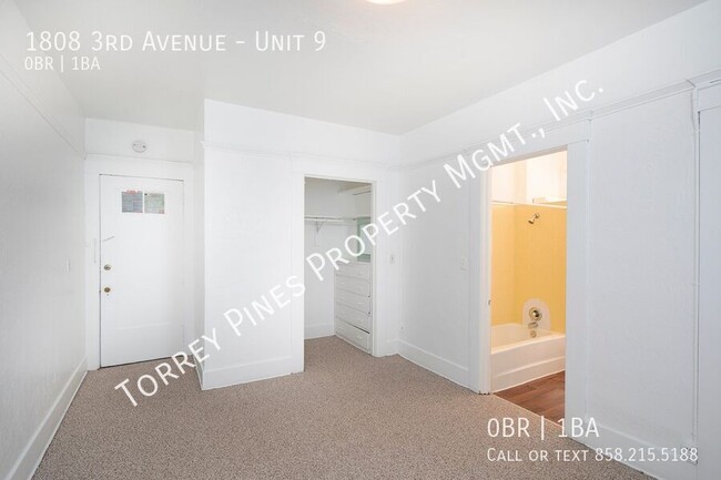 Building Photo - Bright Studio in Banker's Hill ~ All Major...