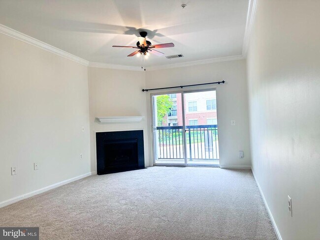 Building Photo - 11305 Aristotle Dr