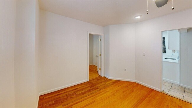 Building Photo - 78 Fremont St