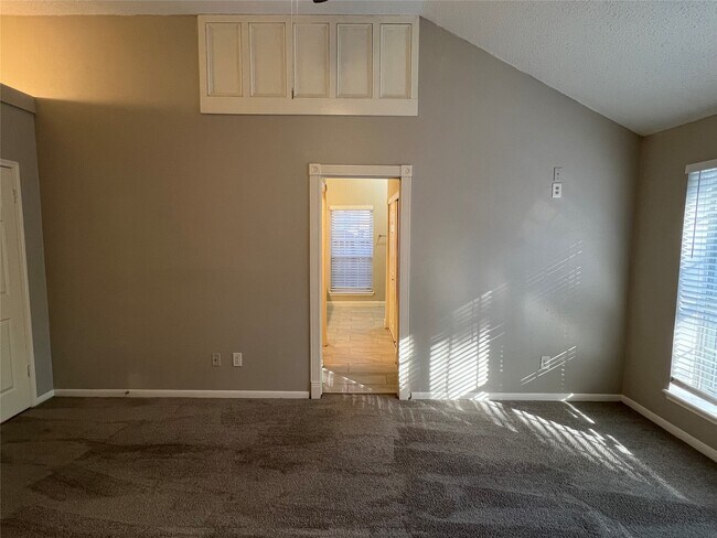 Building Photo - 187 Sandpebble Dr