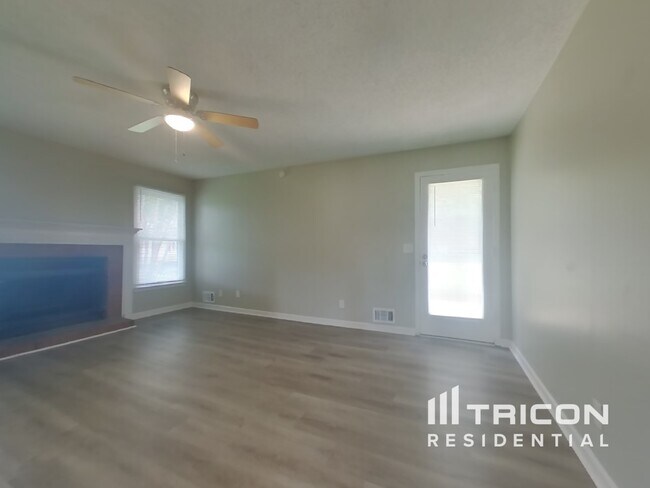 Building Photo - 1810 Woodberry Ct