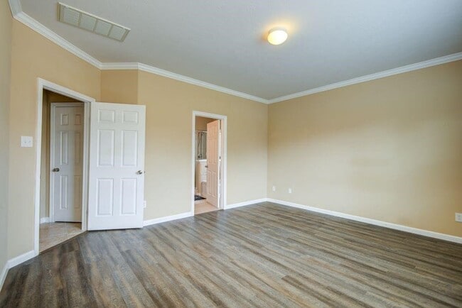 Building Photo - 4411 Enchanted Spring Court