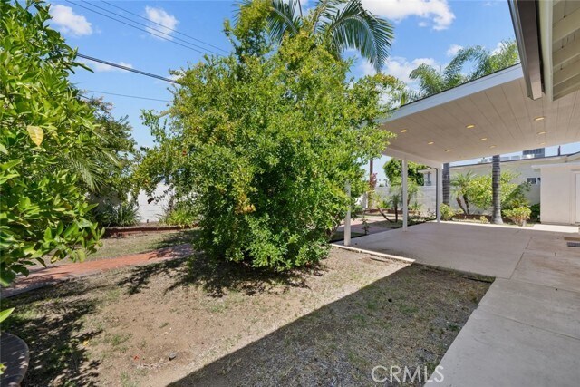 Building Photo - 13358 Blythe St