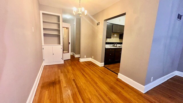 Building Photo - 5515 Chippewa St