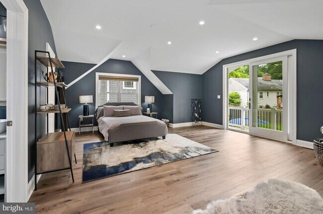 Building Photo - 6005 Selvyn Rd