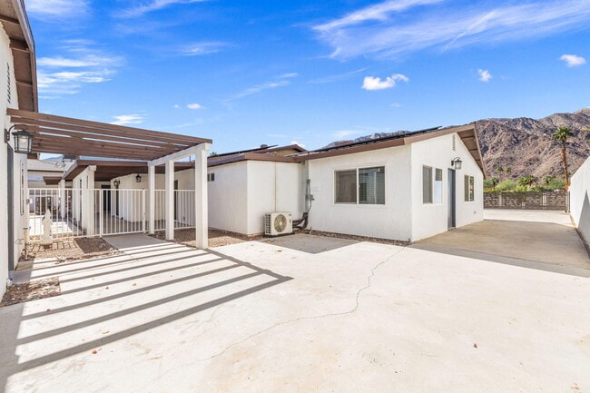 Building Photo - 51480 Avenida Obregon