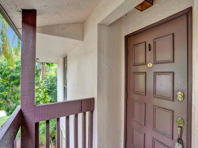 Building Photo - 9280 Sable Ridge Cir