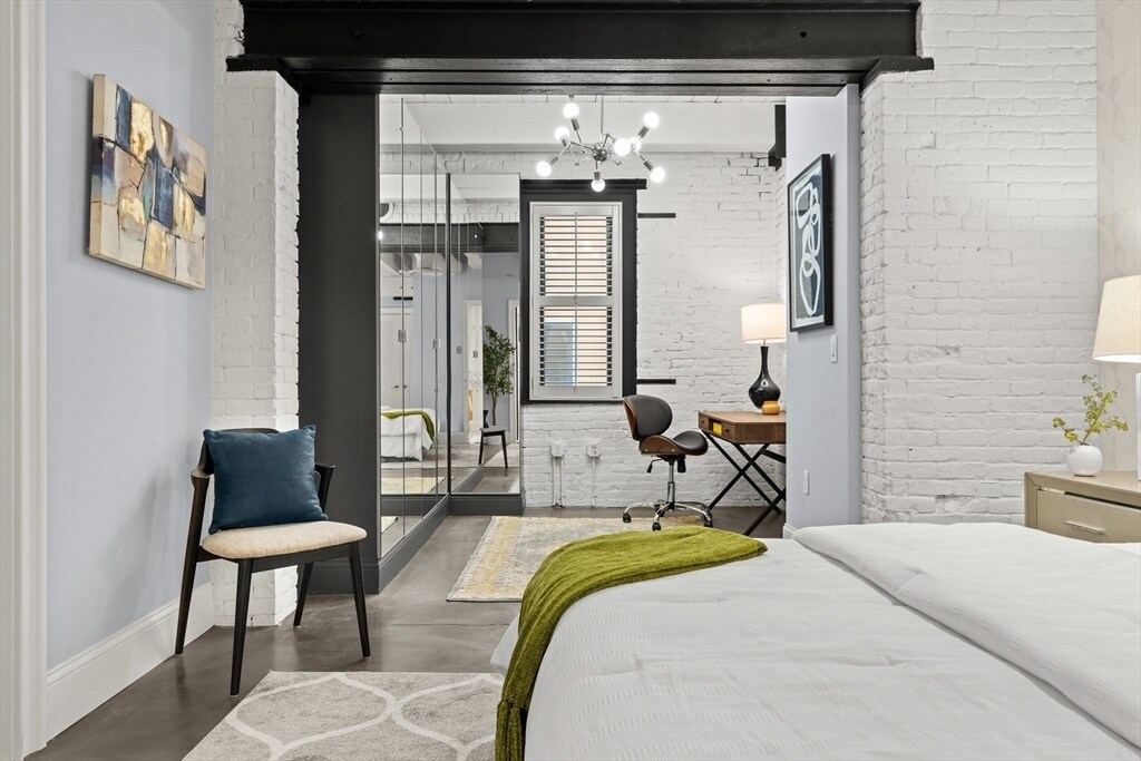 Building Photo - 90 Wareham St