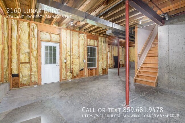 Building Photo - 2160 Lunar Dr