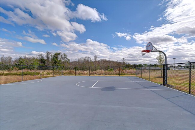 Building Photo - 17485 Spanish Oak Lp