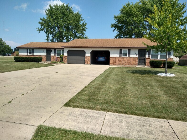 Building Photo - 224 Lincoln Dr