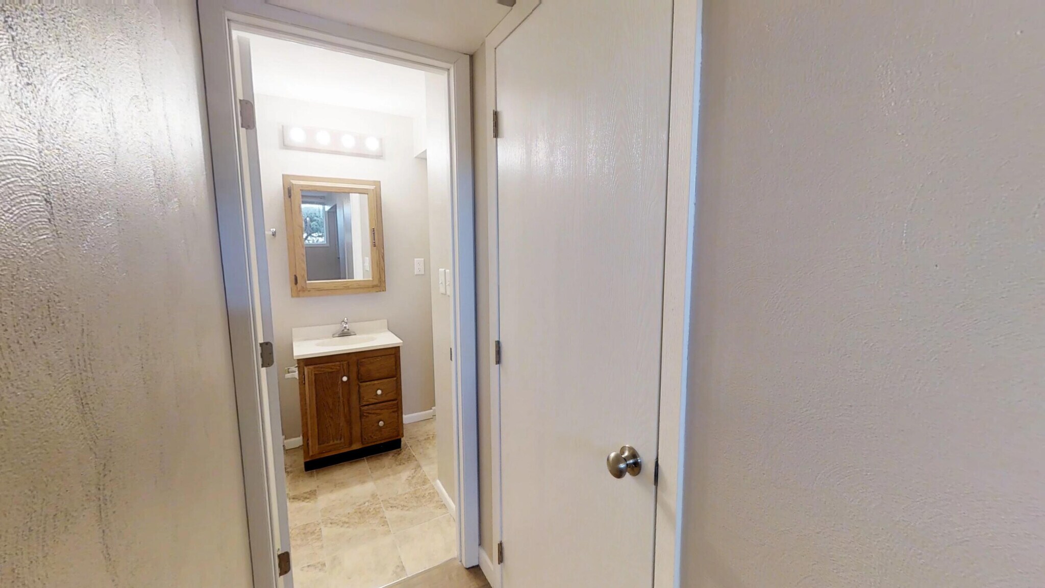 Building Photo - 3035 Parkwild Dr