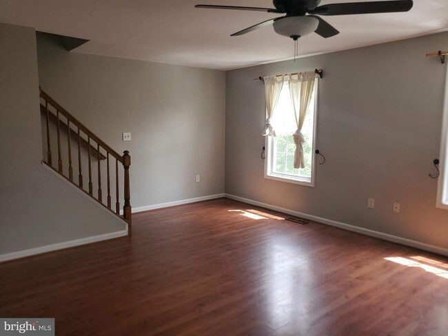 Building Photo - 557 Highland Towne Ln