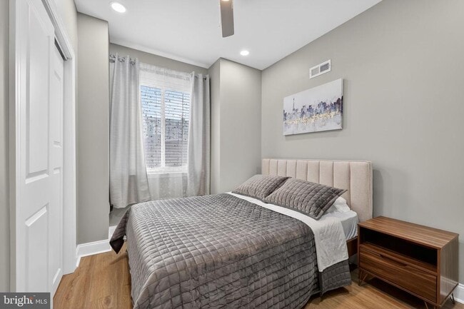 Building Photo - 2542 Arcadia St