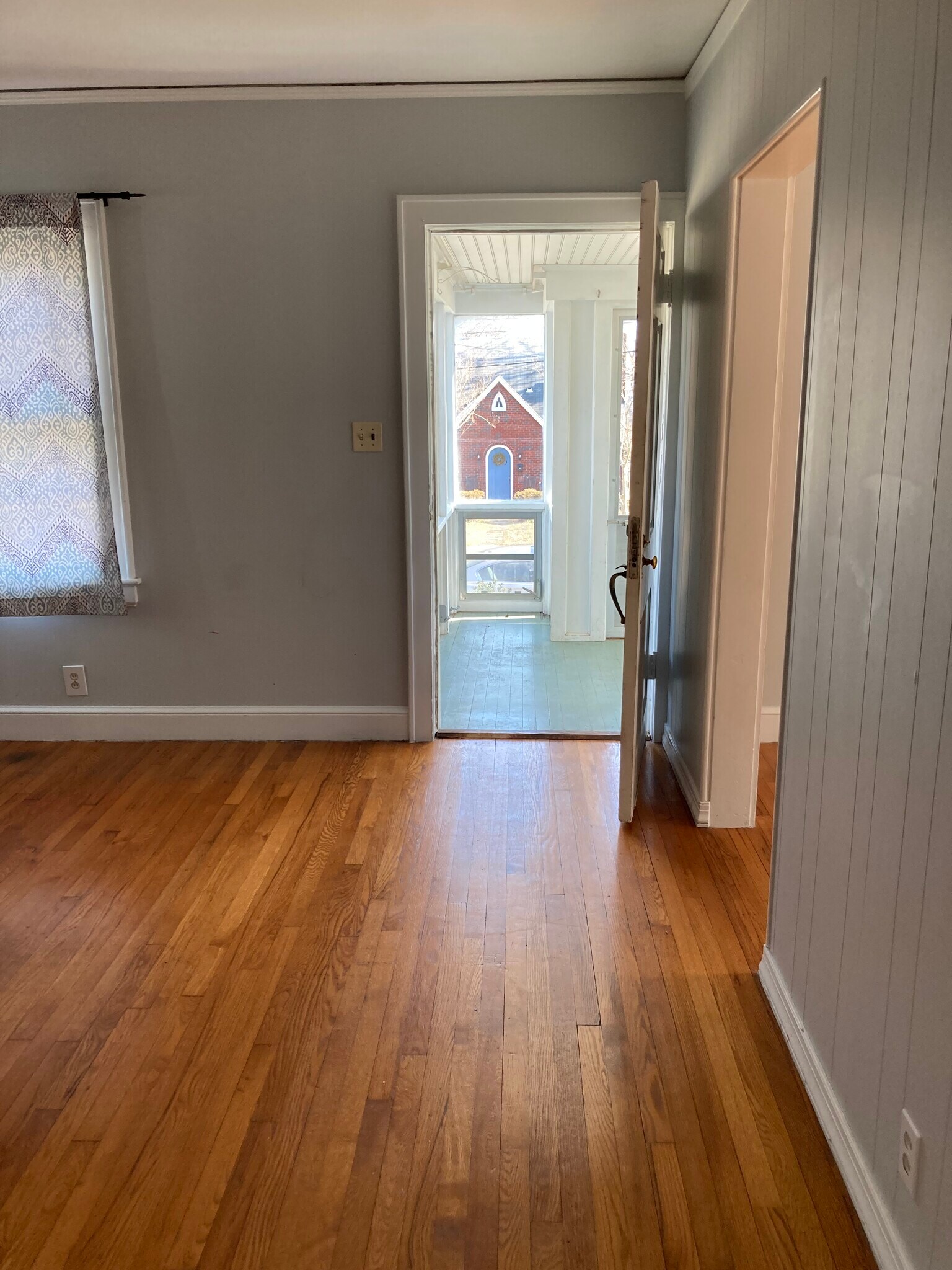 LR front door onto porch - 838 Shober St