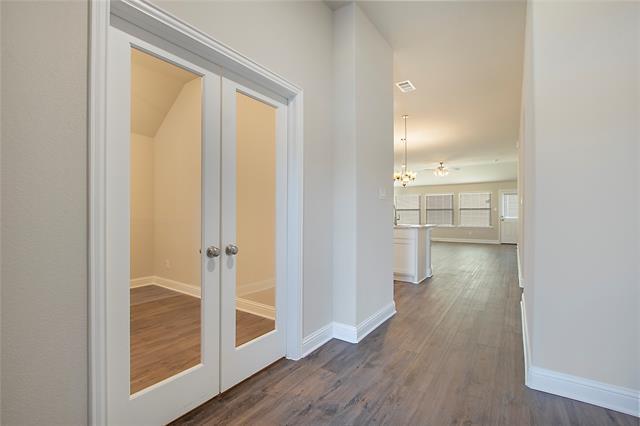 Building Photo - 347 Saltmeadow Ln