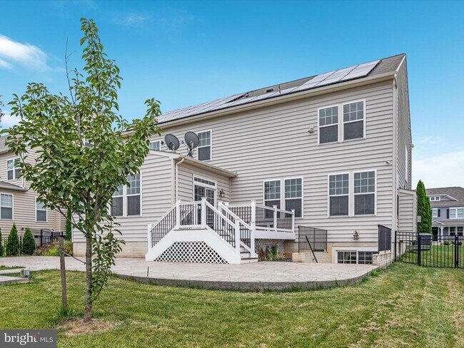 Building Photo - 6684 Muir Dr