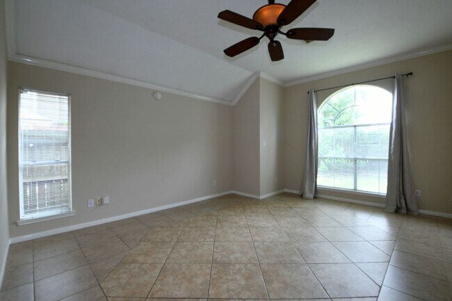 Building Photo - 18719 Racquet Sports Way