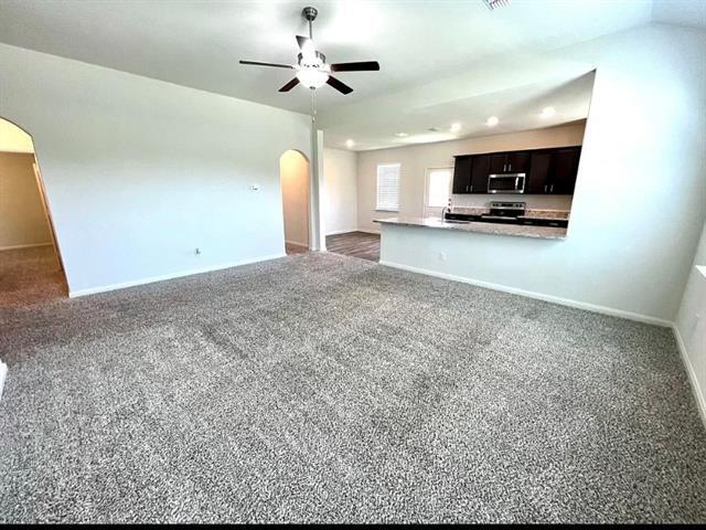 Building Photo - 104 Bandana Cir