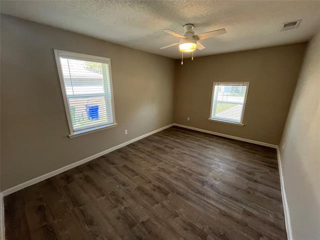 Building Photo - 12904 Mitchell Dr