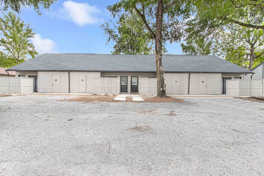 Building Photo - 4111 SE 22nd Ave