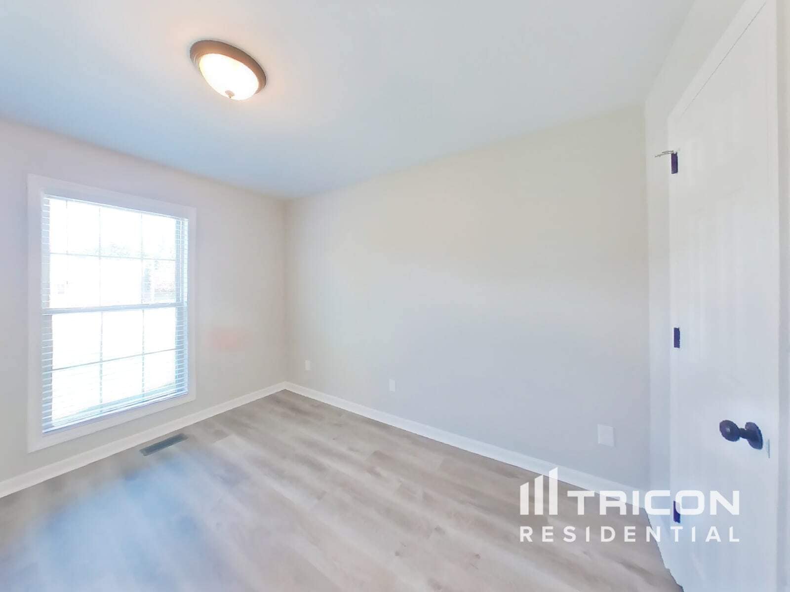 Building Photo - 6009 Plateau Ct