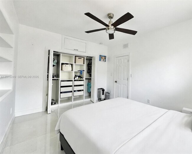 Building Photo - 7800 SW 57th Ct