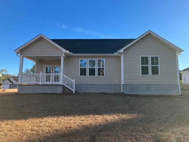 Building Photo - 3 Bedroom 2 Bathroom house located in Mill Creek Cove