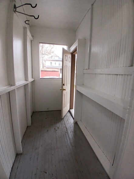Building Photo - 1248 Pennsylvania St