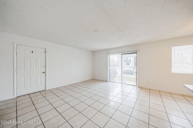 Building Photo - 451 Mercury Ave SE