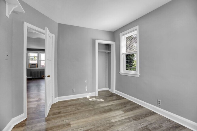 Building Photo - Cedarcroft Property