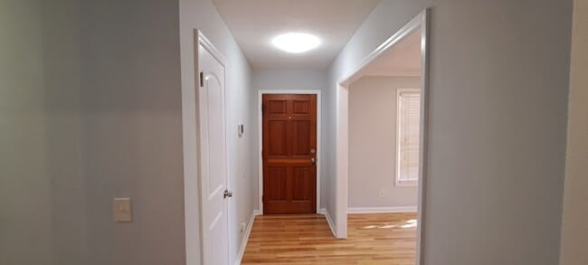 Building Photo - Magnificent Remodel Three Bedroom Home!