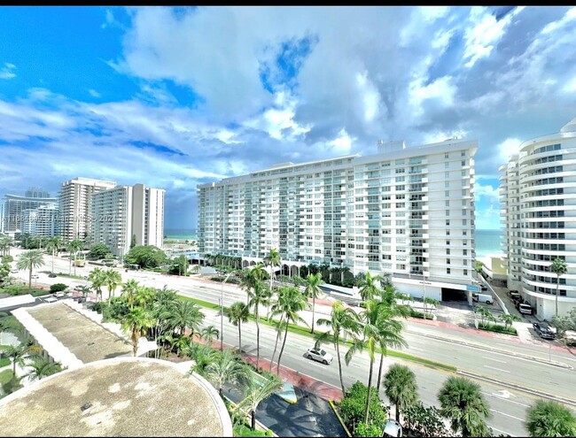 Building Photo - 5600 Collins Ave