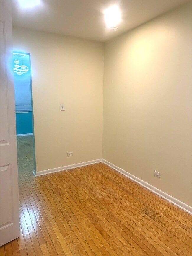 Building Photo - 434 Dogwood Terrace