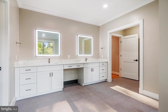 Building Photo - 7807 Winterberry Pl